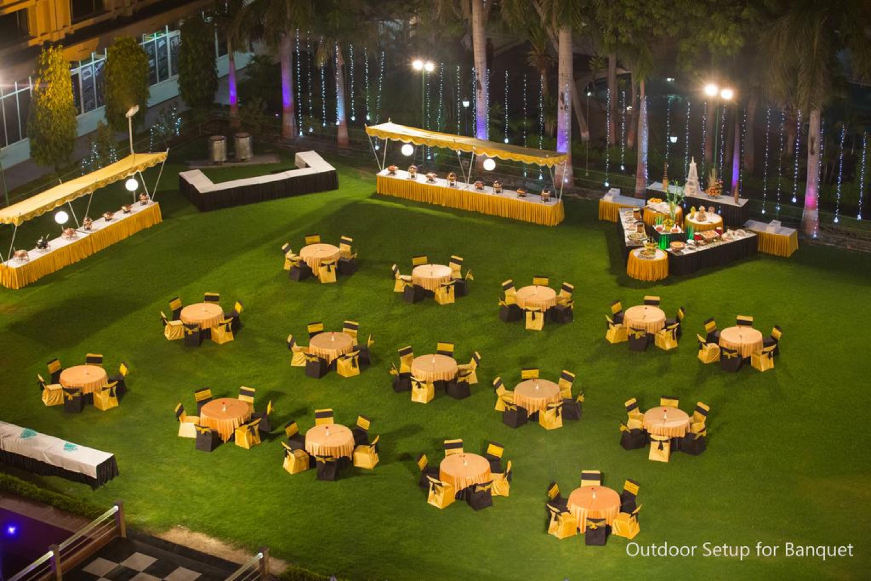 Hotel Clarks Shiraz Agra  Εξωτερικό φωτογραφία